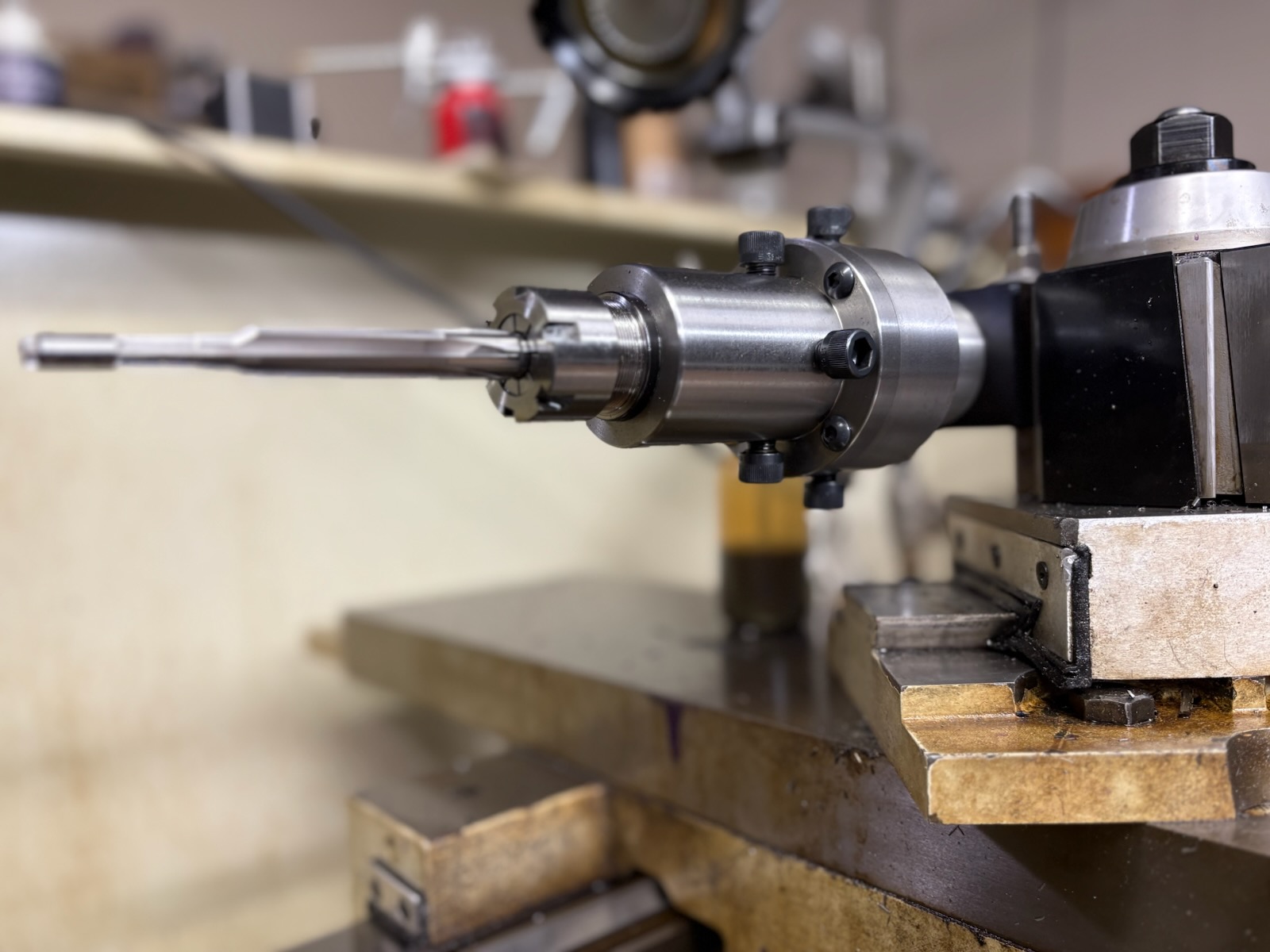 Omni adjustable rigid reamer holder